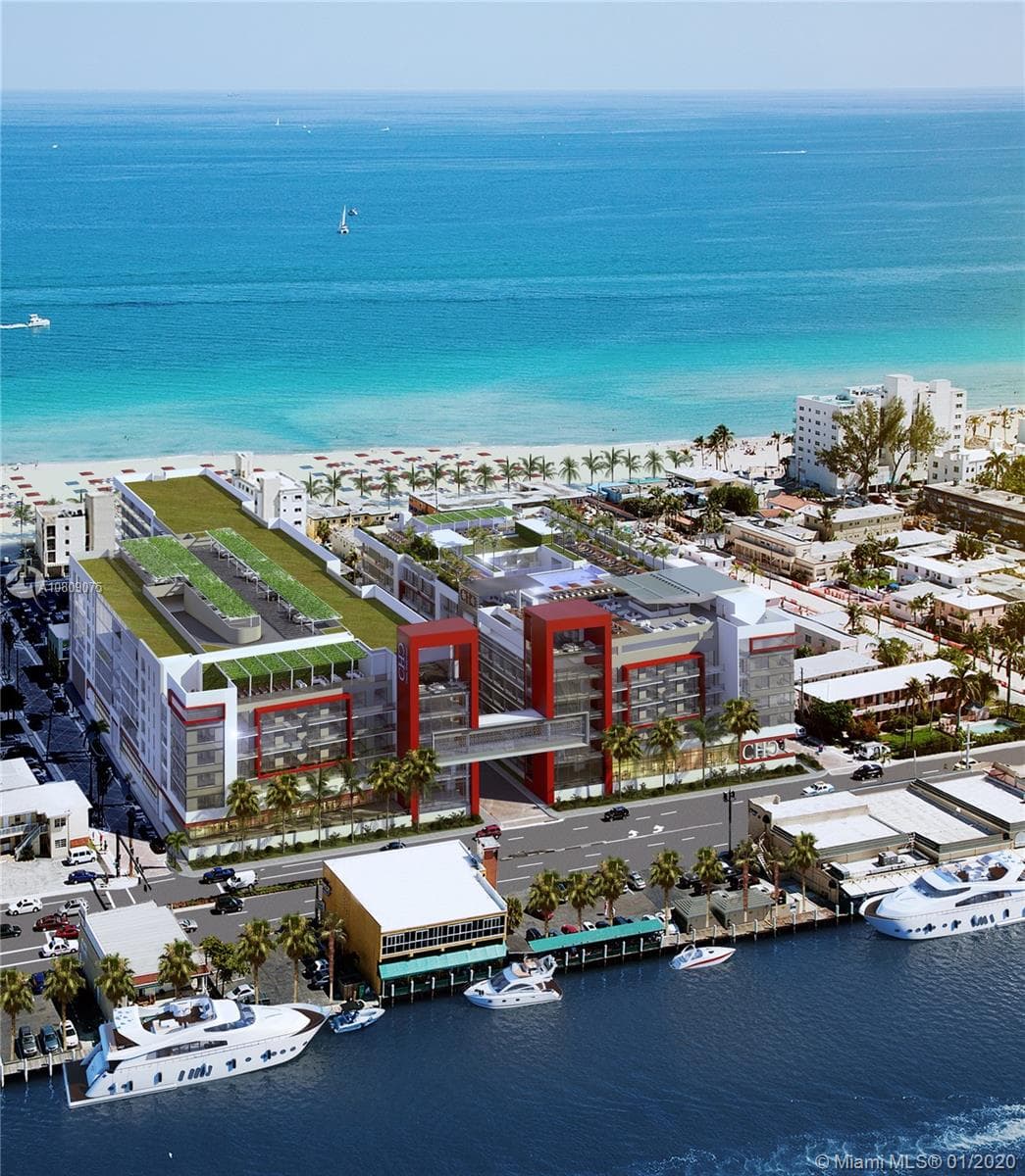 Home at 777 N Ocean Dr, Hollywood, FL