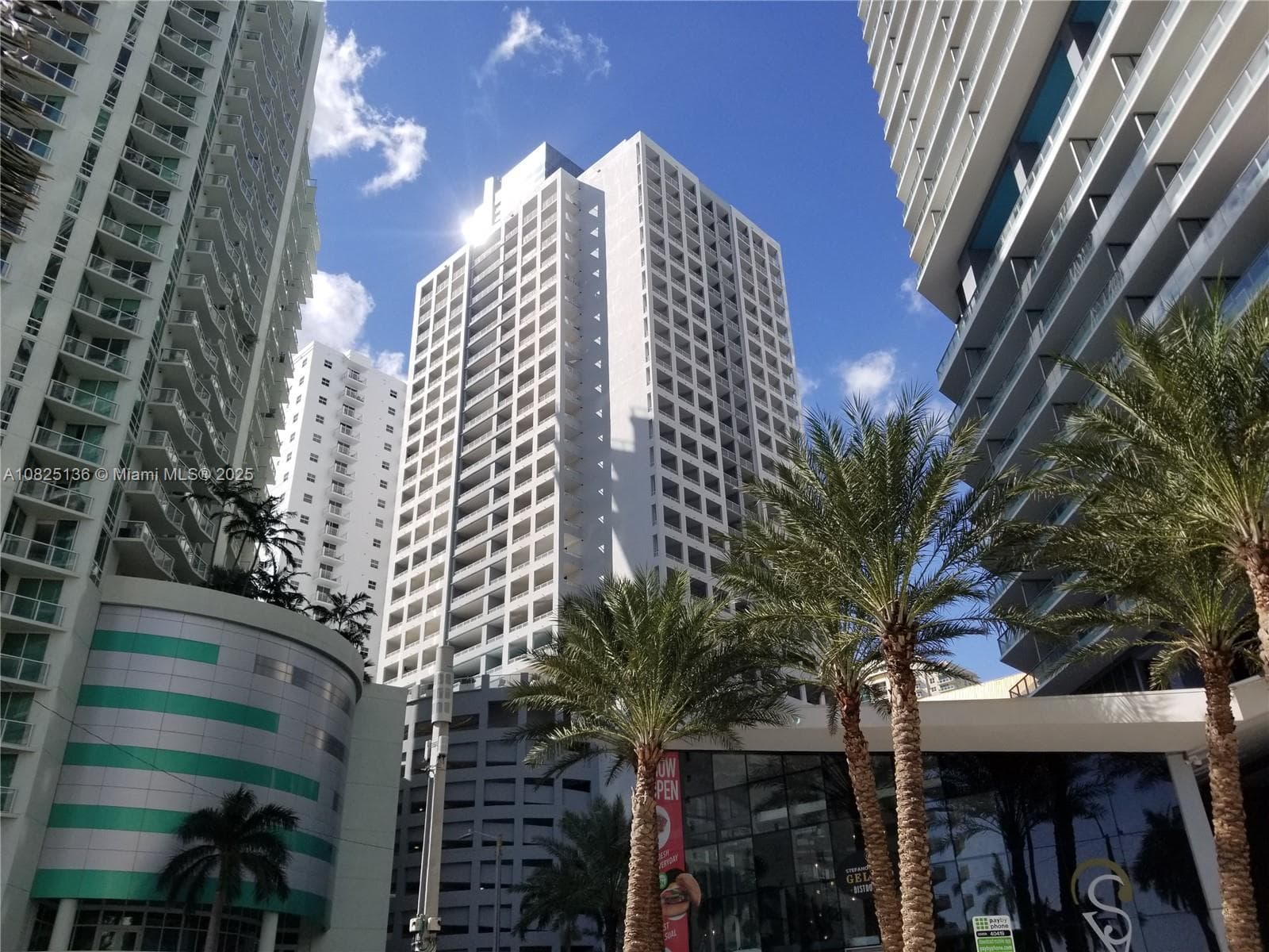 Condo at 170 SE 14th St, Miami — photo 2