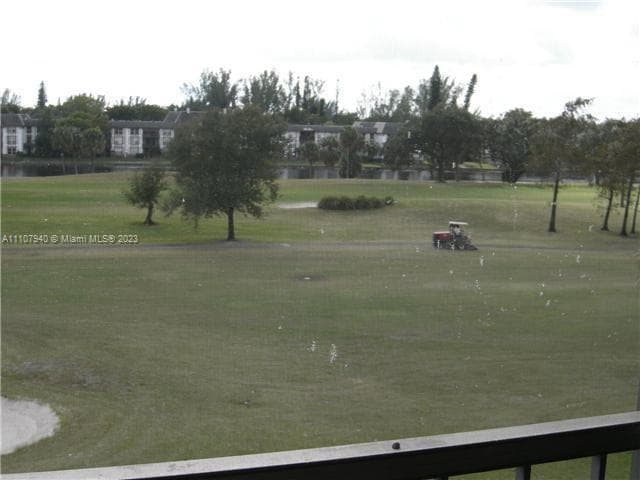 Condo at 4158 Inverrary Dr, Lauderhill — photo 3