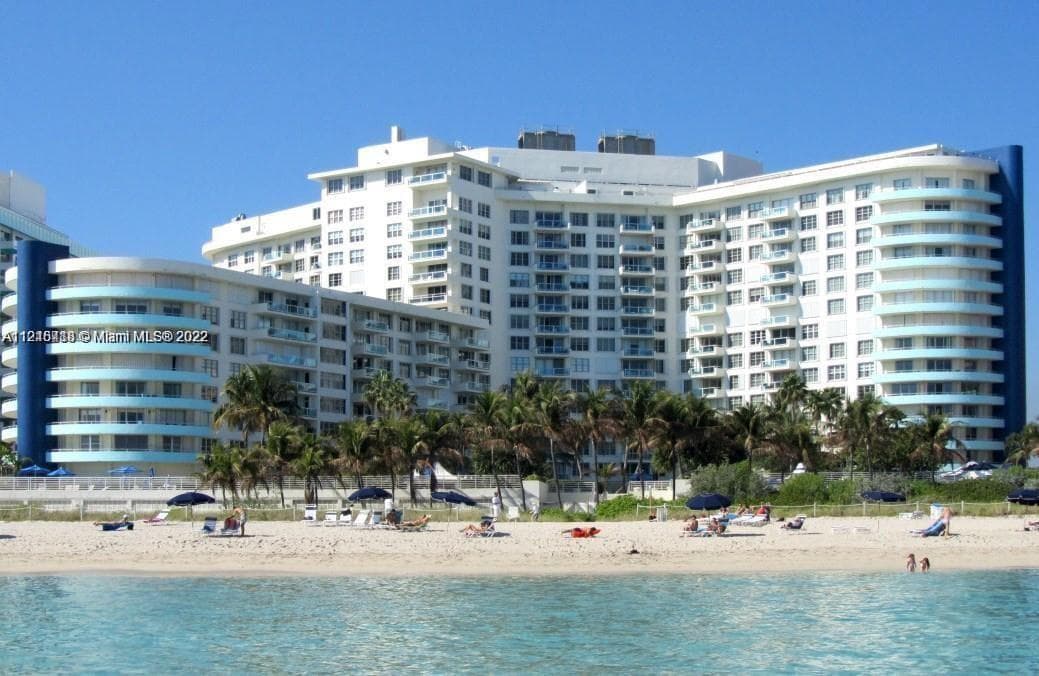 Condo at 5161 Collins Ave, Miami Beach, FL