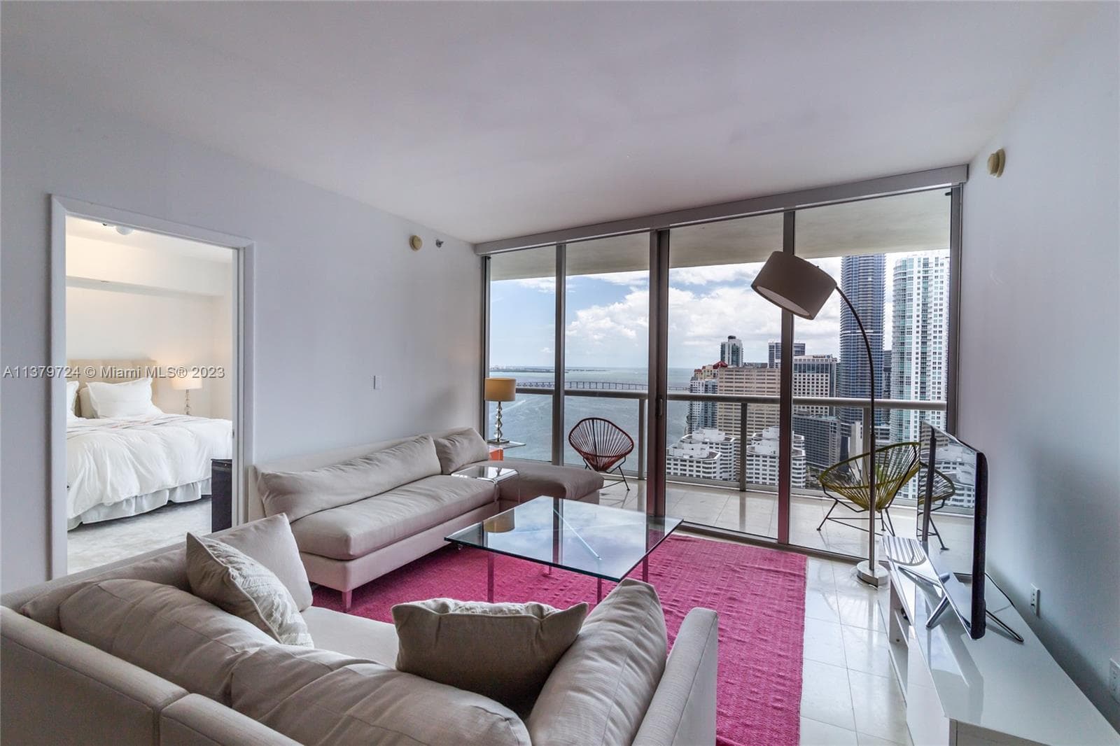 Condo en 495 Brickell Ave, Miami — foto 2