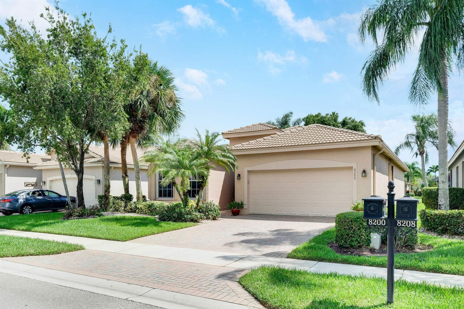 Single-family home at 8200 Playa Del Sur Boulevard, Lake Worth, FL
