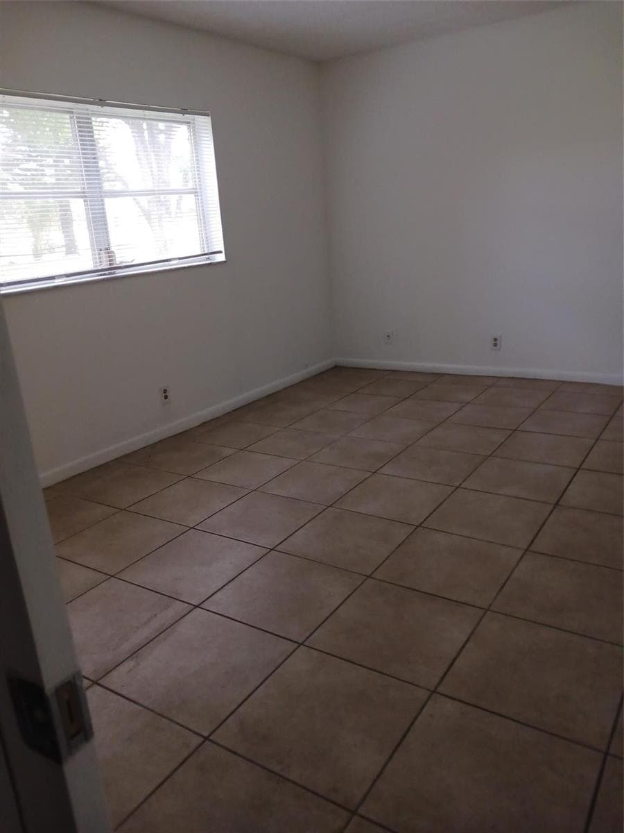Condo at 7605 W Atlantic Boulevard, Margate, FL