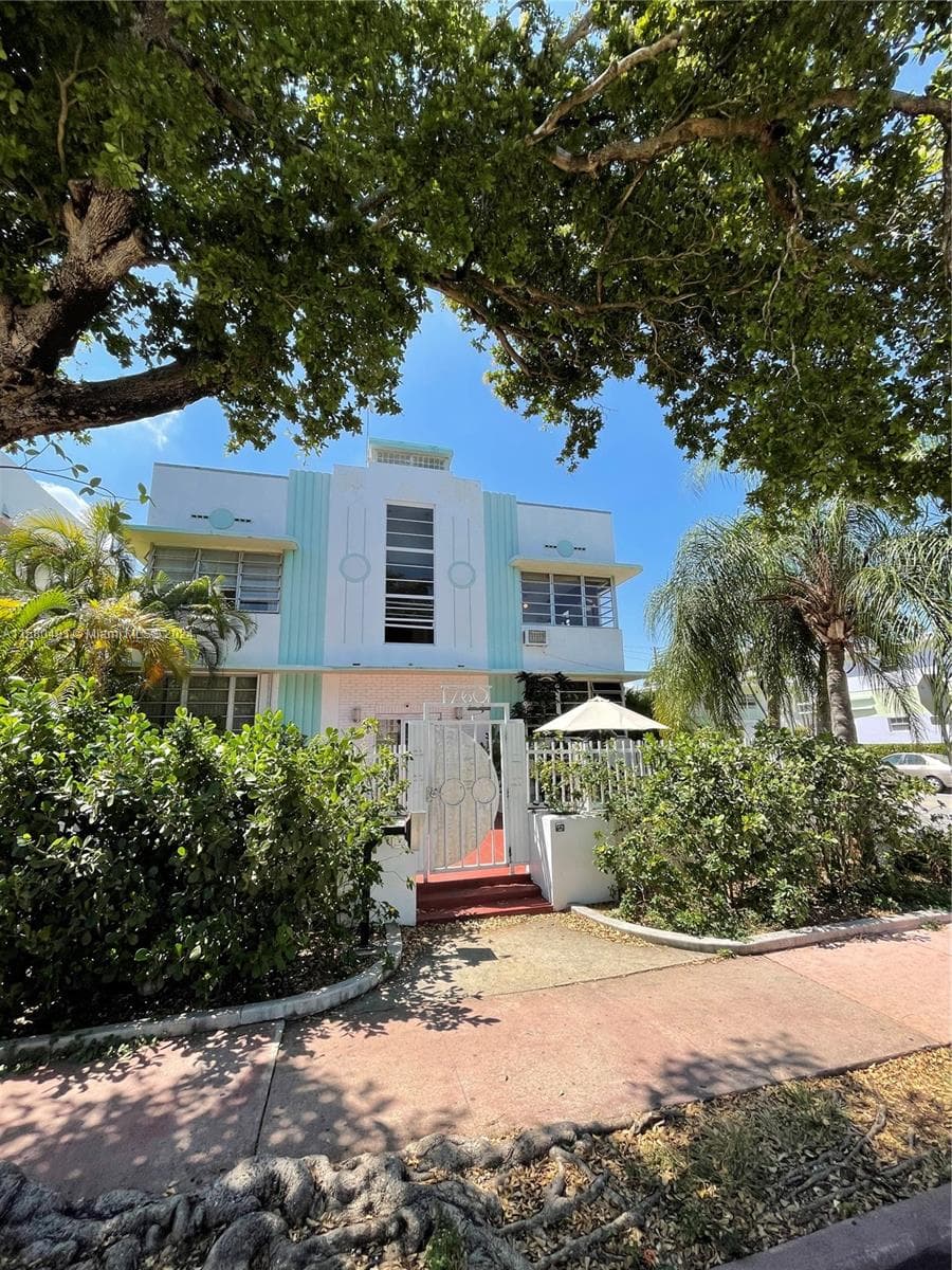 Condo at 760 Jefferson Ave, Miami Beach, FL