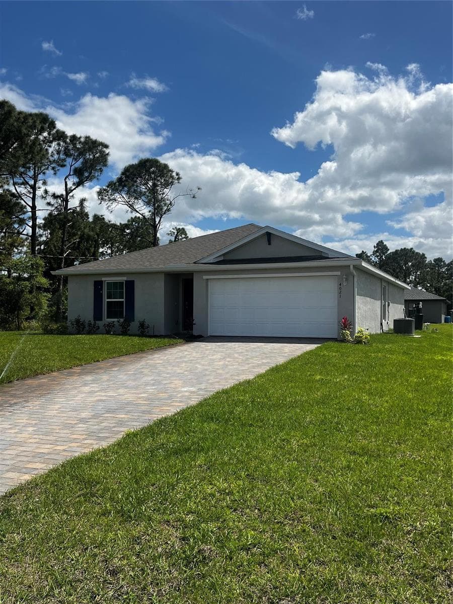Single-family home at 4021 35th Street, Lehigh Acres, FL
