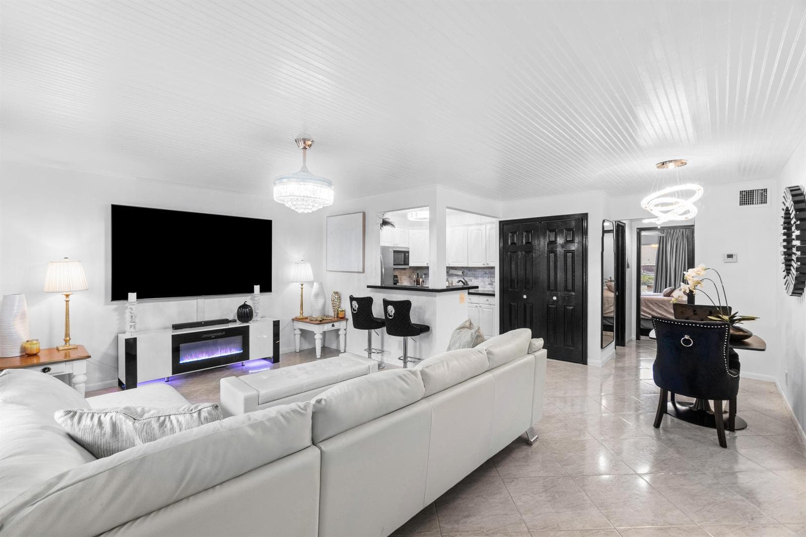 Condo at 340 Horizons W, Boynton Beach, FL