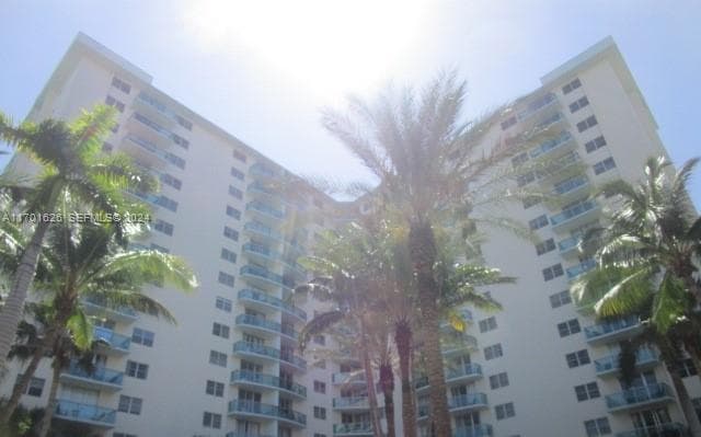 Condo at 3801 S Ocean Dr, Hollywood, FL