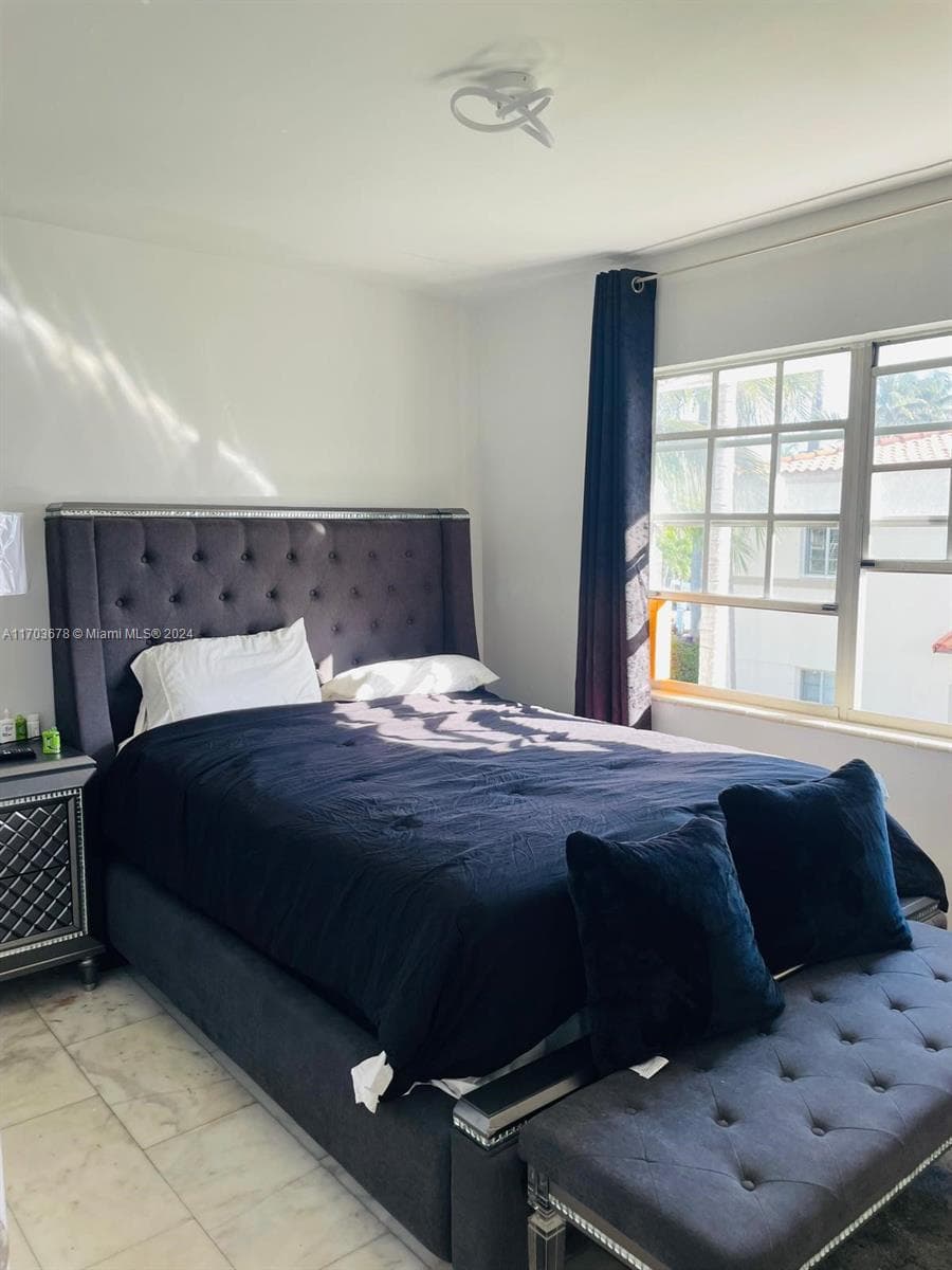 Condo at 1526 Pennsylvania Ave, Miami Beach, FL