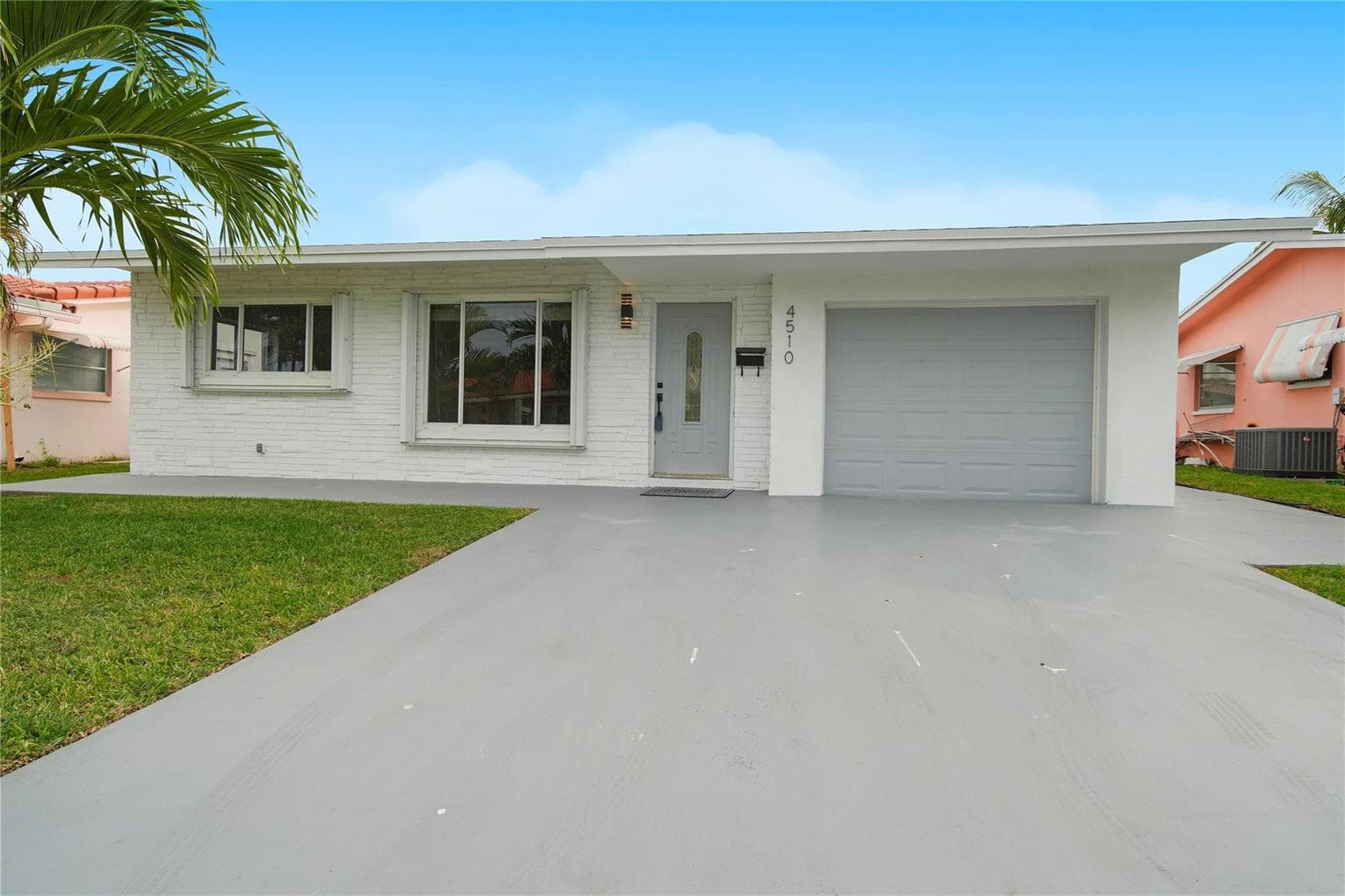 Single-family home at 4510 NW 49th Drive, Tamarac, FL