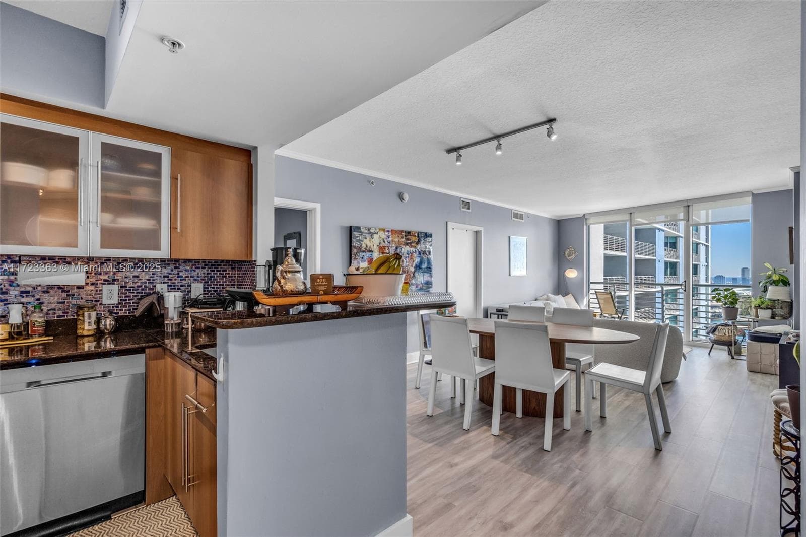 Condo at 325 S Biscayne Blvd, Miami — photo 3