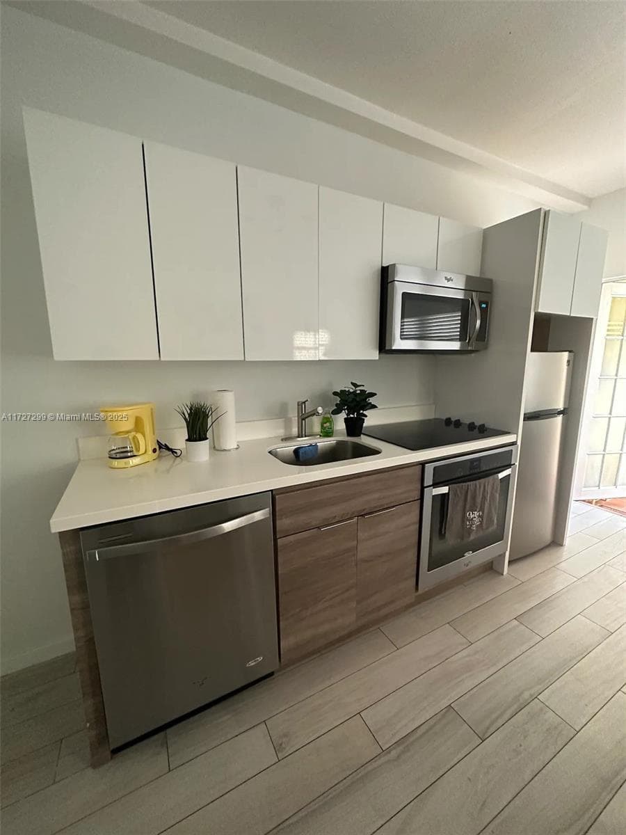Condo at 1450 Meridian Ave, Miami Beach, FL