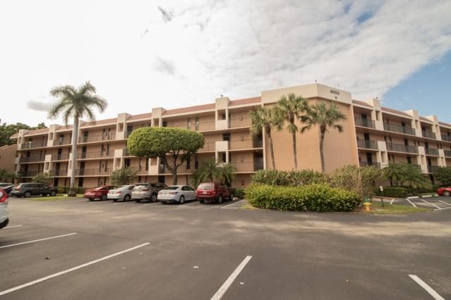 Condo at 6007 CORAL LAKE Drive, Margate, FL