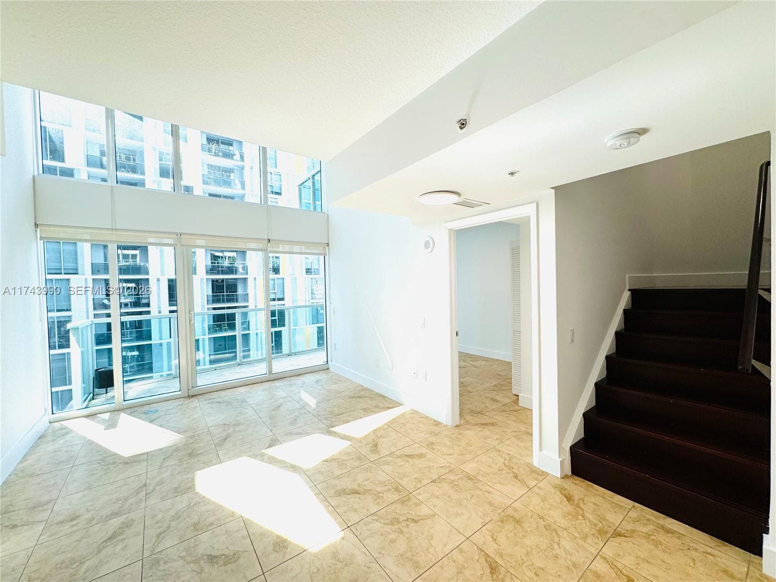 Condo at 41 SE 5th St, Miami — photo 3