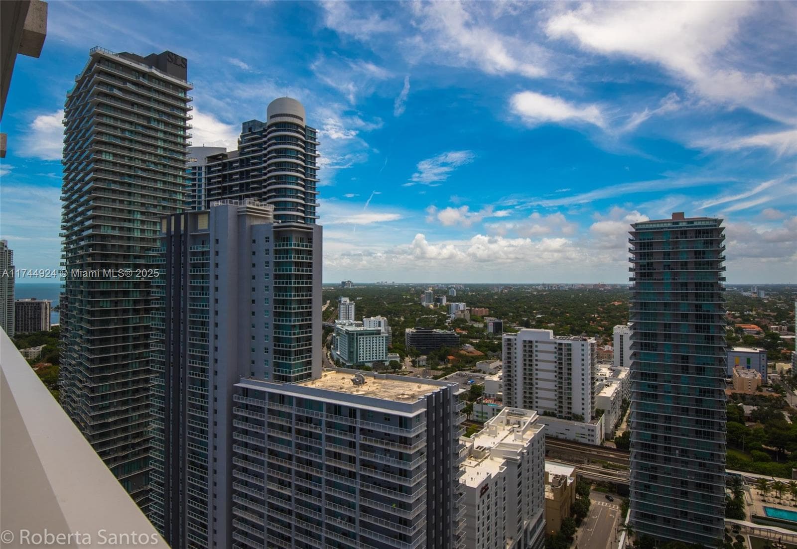 Condo en 1080 Brickell Ave, Miami — foto 2