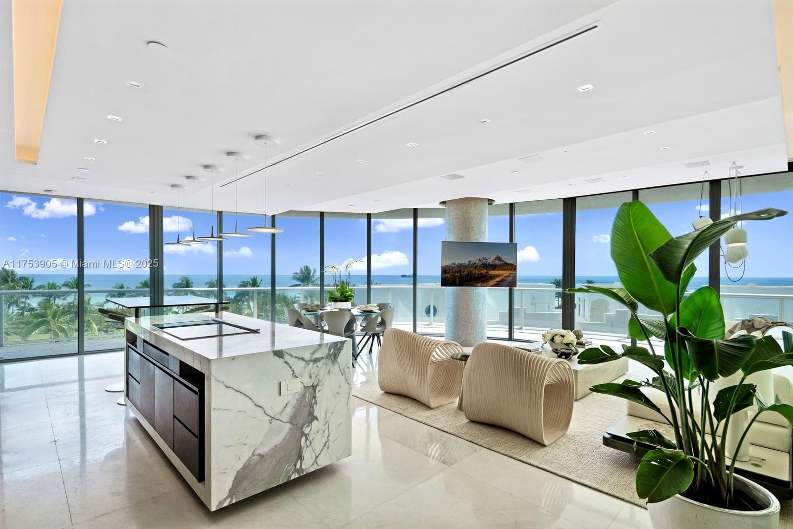 Condo at 100 S Pointe Dr, Miami Beach — photo 1