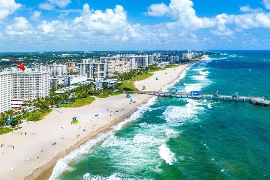 Condo at 133 N Pompano Beach Boulevard, Pompano Beach, FL