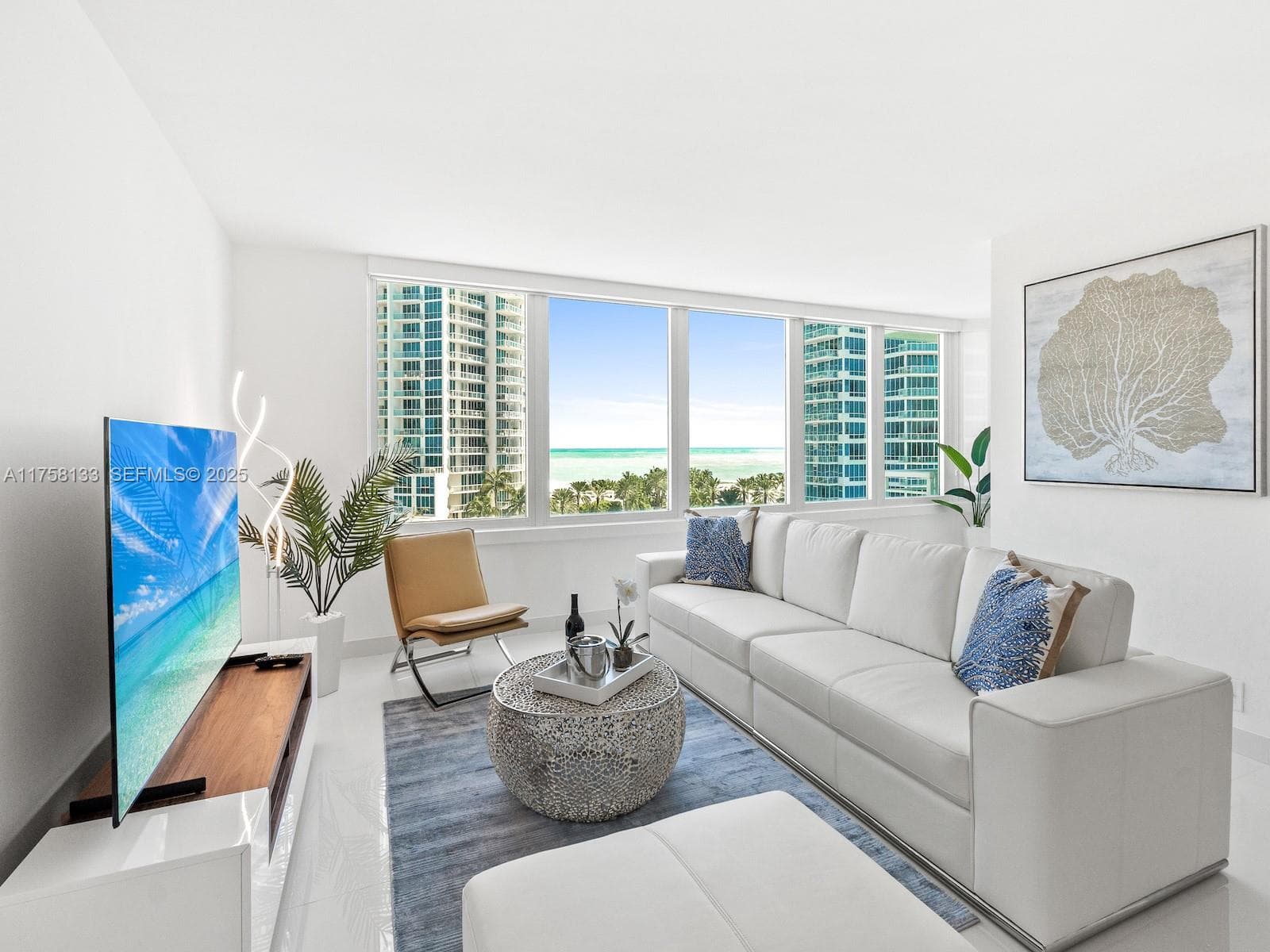 Condo at 400 S Pointe Dr, Miami Beach — photo 1