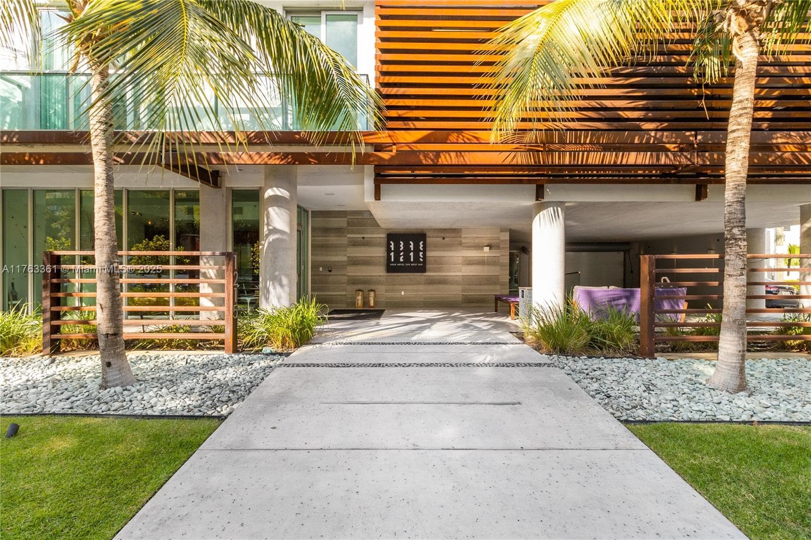 Condo at 1215 West Ave, Miami Beach, FL