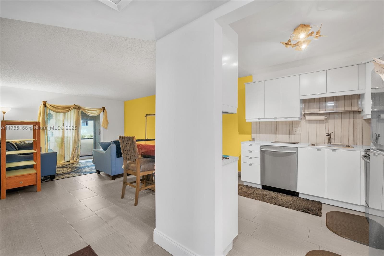 Condo at 257 S Cypress Rd, Pompano Beach — photo 3