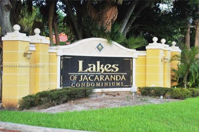 Condo at 10709 Cleary Blvd, Plantation, FL
