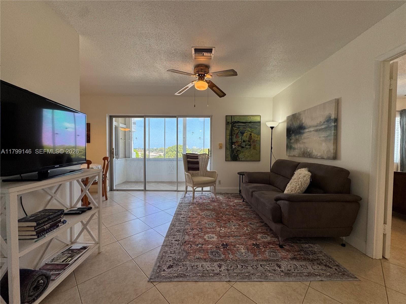 Co-op at 1700 Pierce St, Hollywood, FL