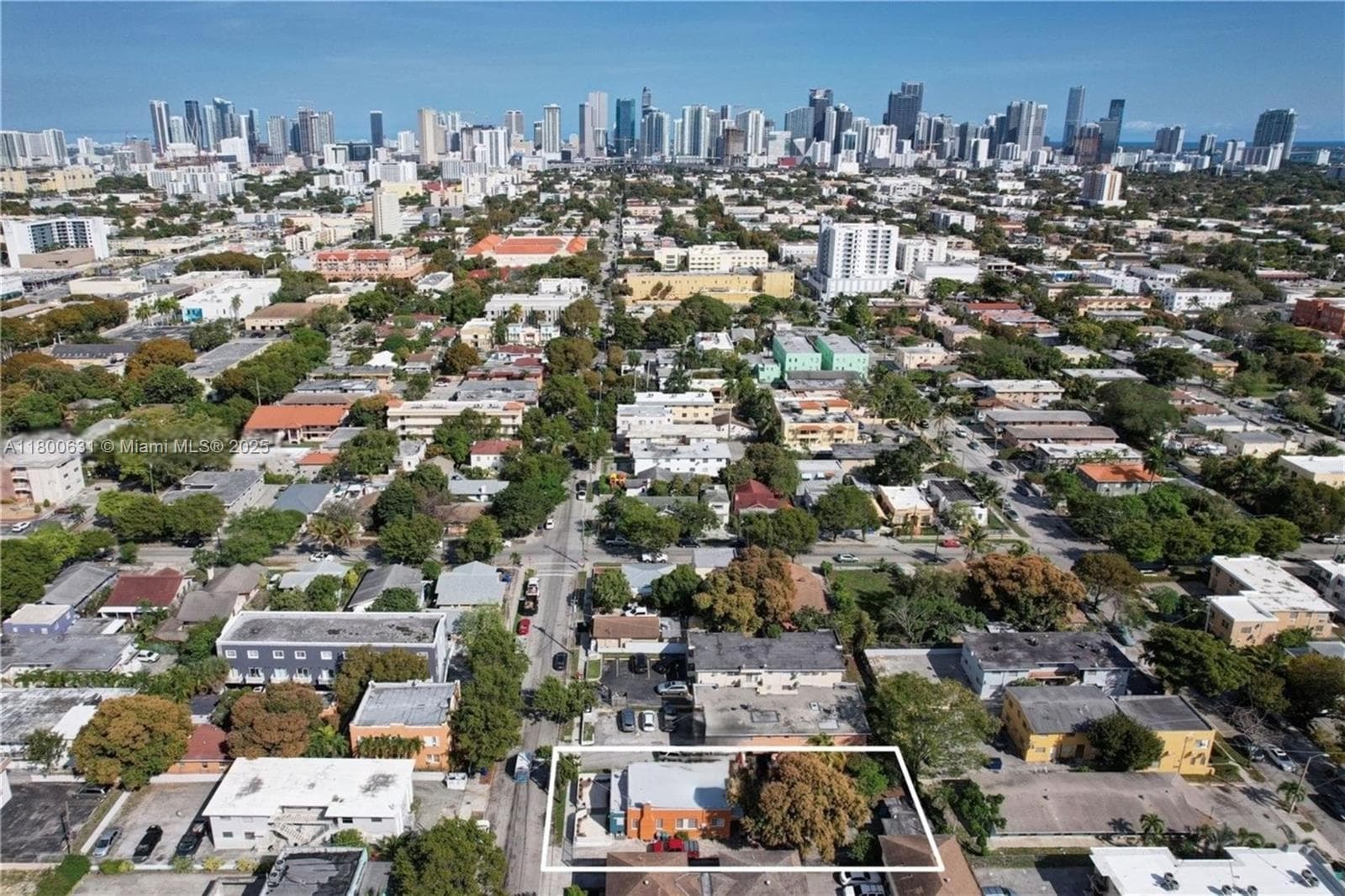 Single-family home at 1436 SW 3rd St, Miami — photo 2