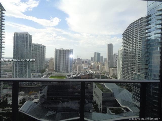 Condo at 45 SW 9th St, Miami, FL