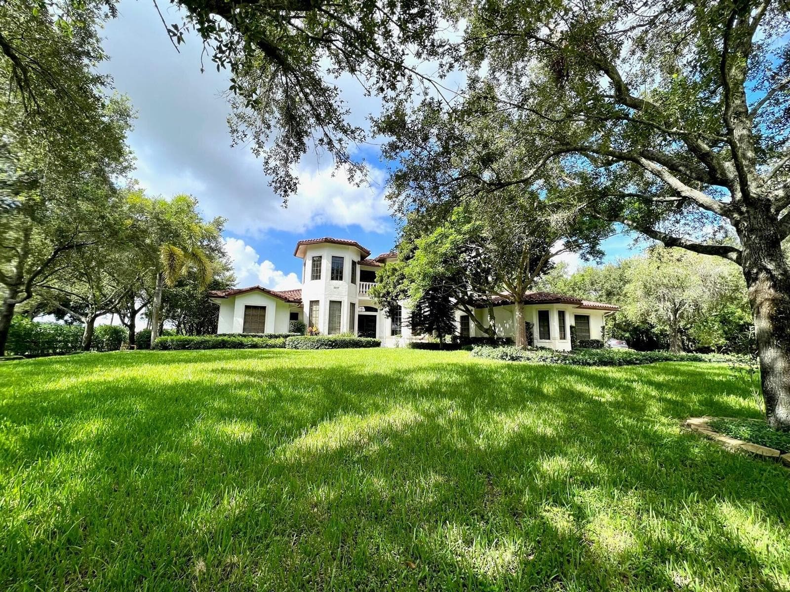 Single-family home at 2957 Appaloosa Trail N, Wellington, FL