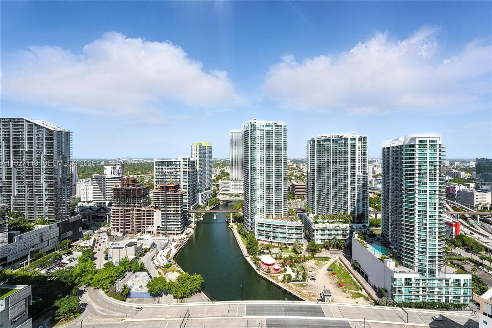 Condo at 31 SE 5th St, Miami — photo 1