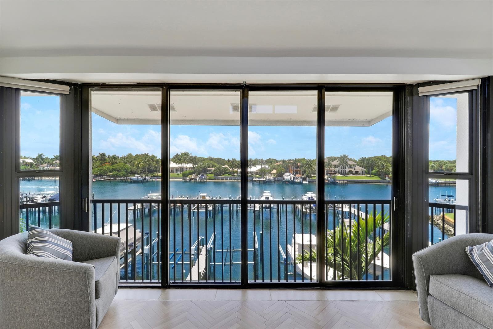 Condo at 543 Bay Colony Drive N, Juno Beach, FL
