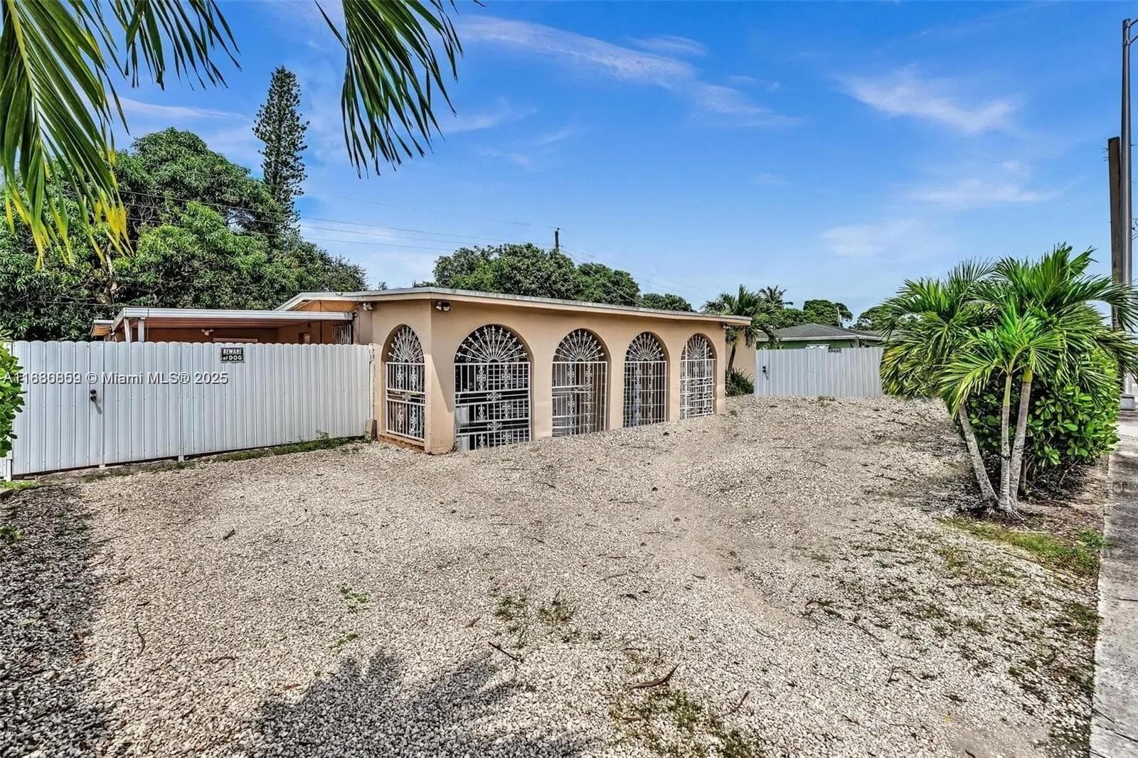 Single-family home at 12840 NW 22nd Ave, Miami — photo 1