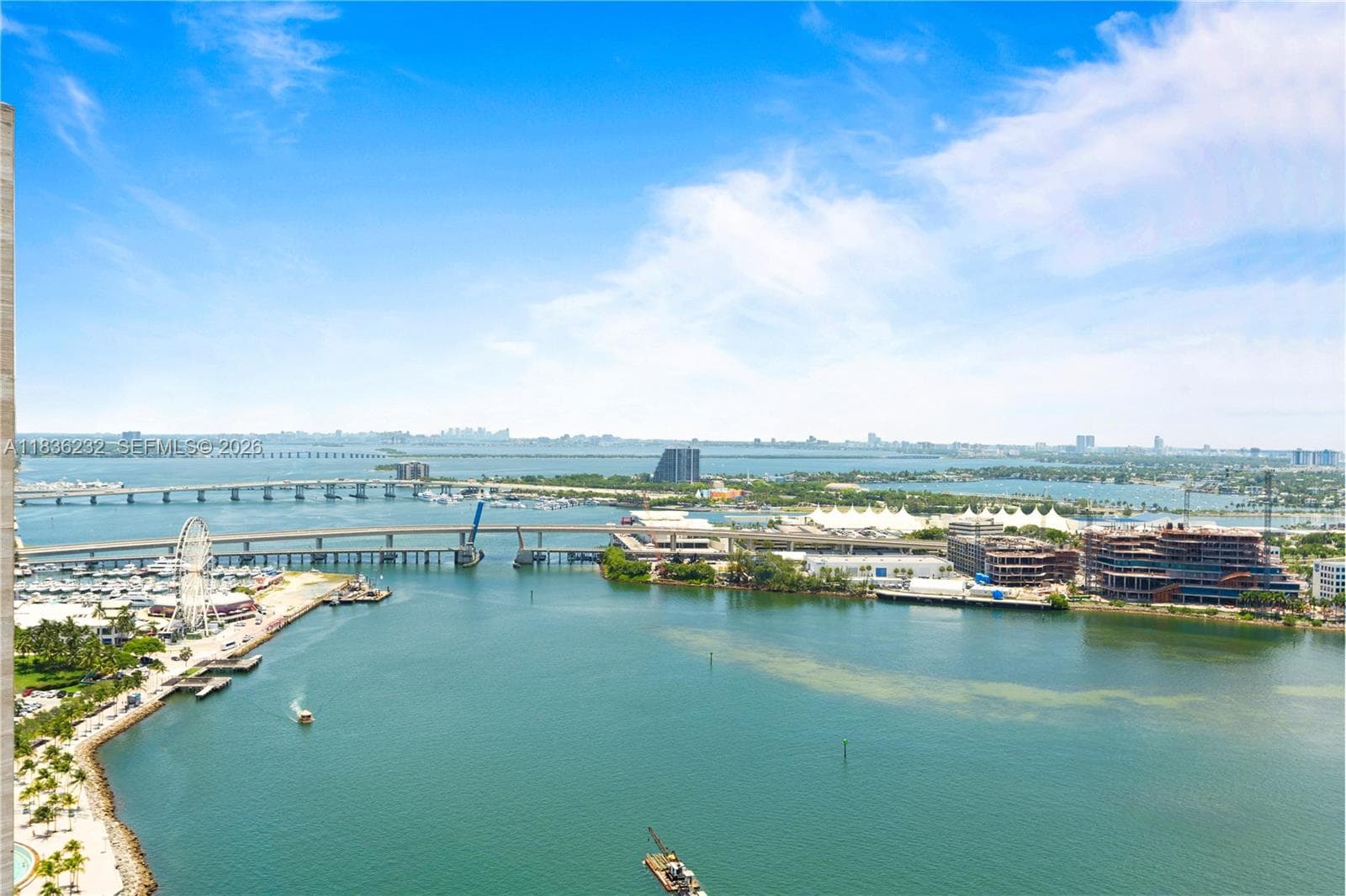 Condo at 335 S Biscayne Blvd, Miami — photo 1