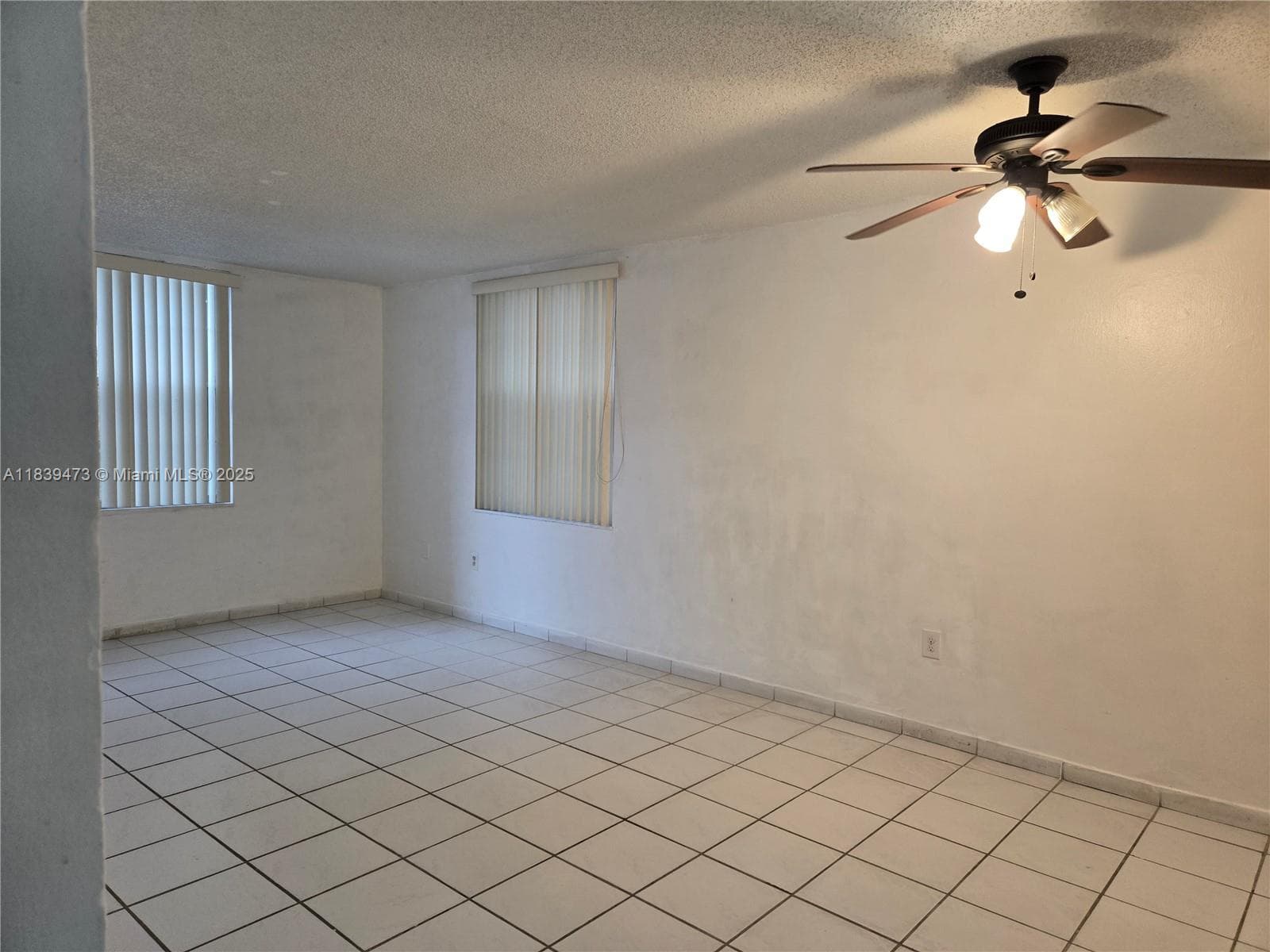 Condo at 5755 W 20 Ave, Hialeah — photo 3