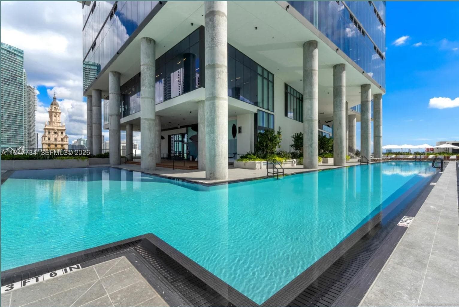 Condo at 398 NE 5th St, Miami — photo 3