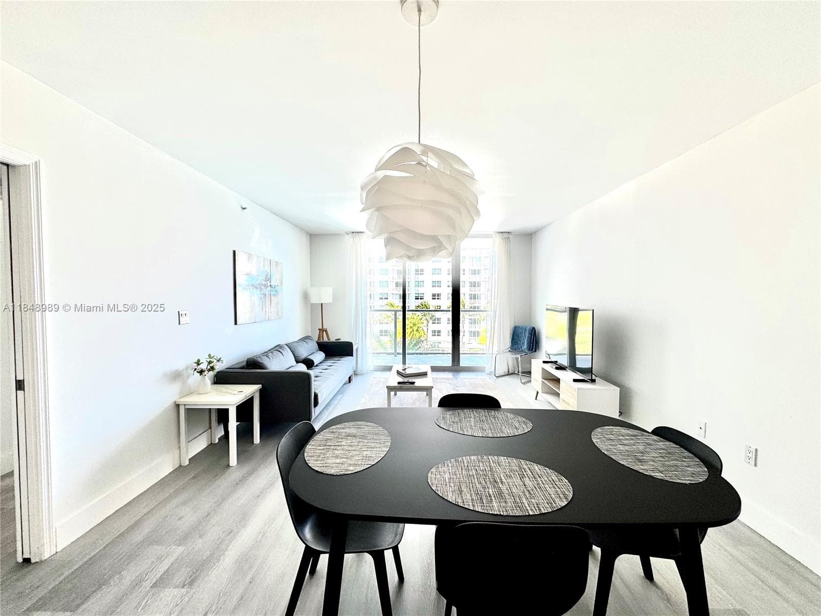 Condo at 1155 Brickell Bay Dr, Miami — photo 3