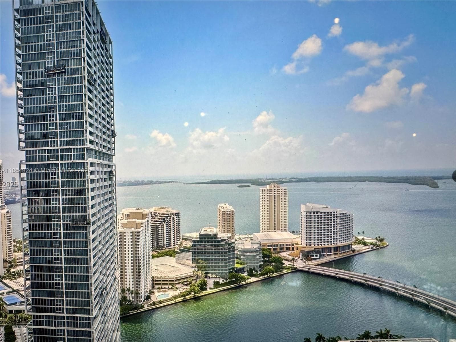 Condo en 500 Brickell Ave, Miami — foto 2