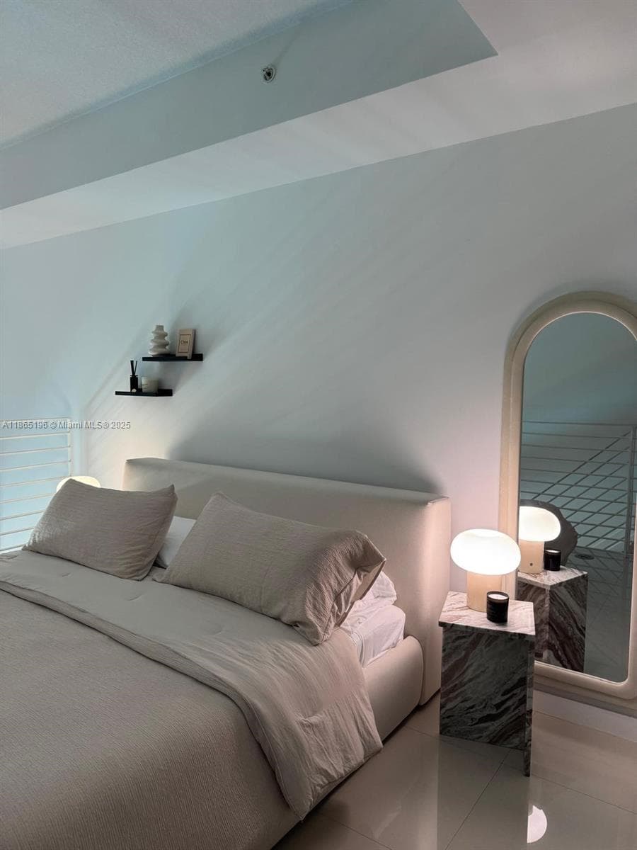 Condo at 60 SW 13th St, Miami — photo 3