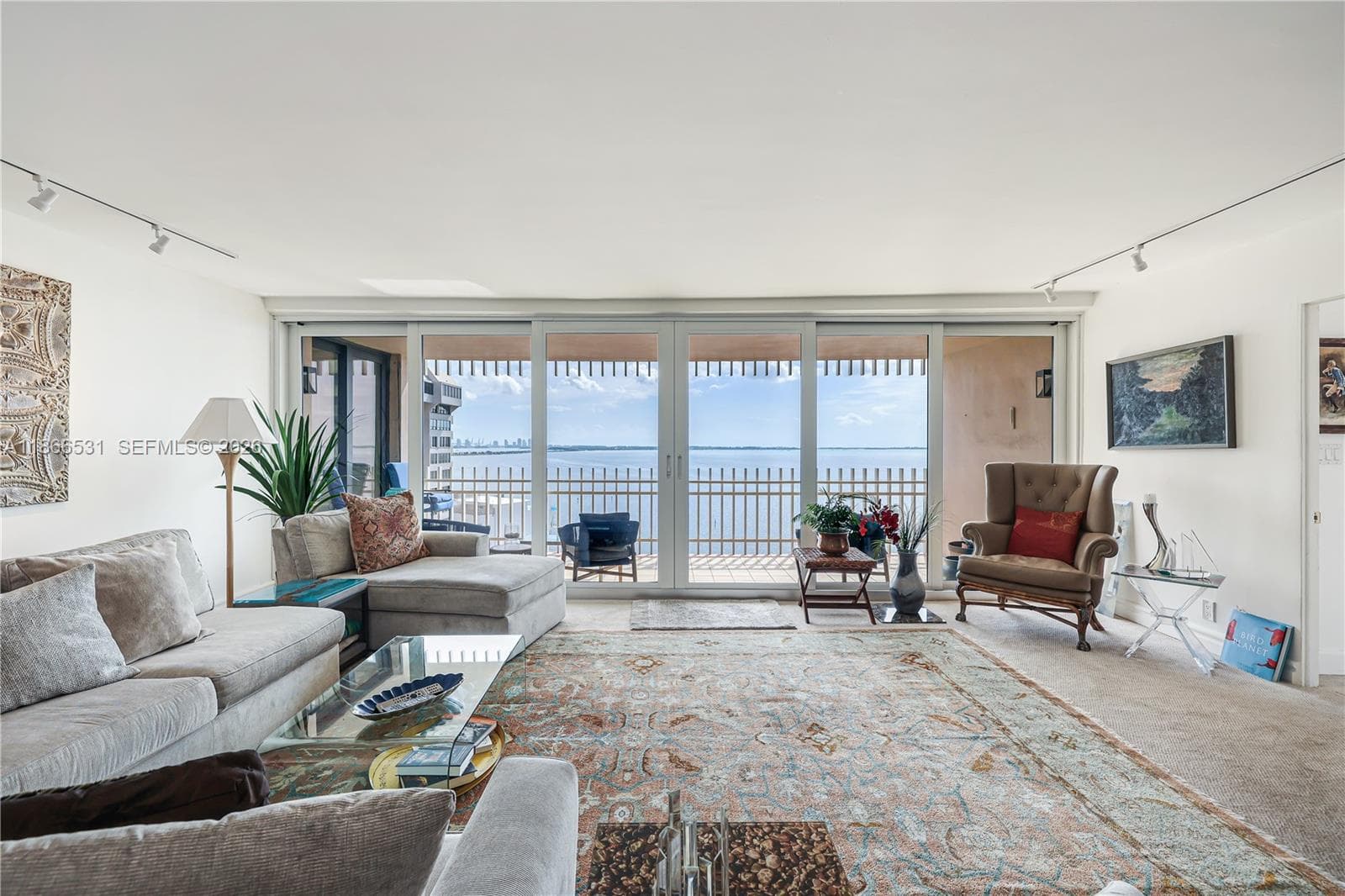 Condo at 2 Grove Isle Dr, Miami, FL