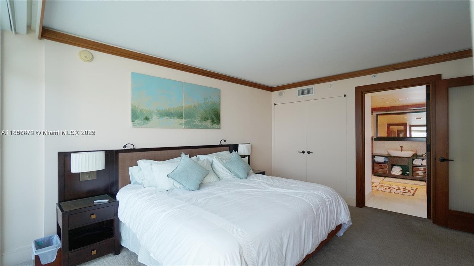Condo at 6801 Collins Ave, Miami Beach — photo 3