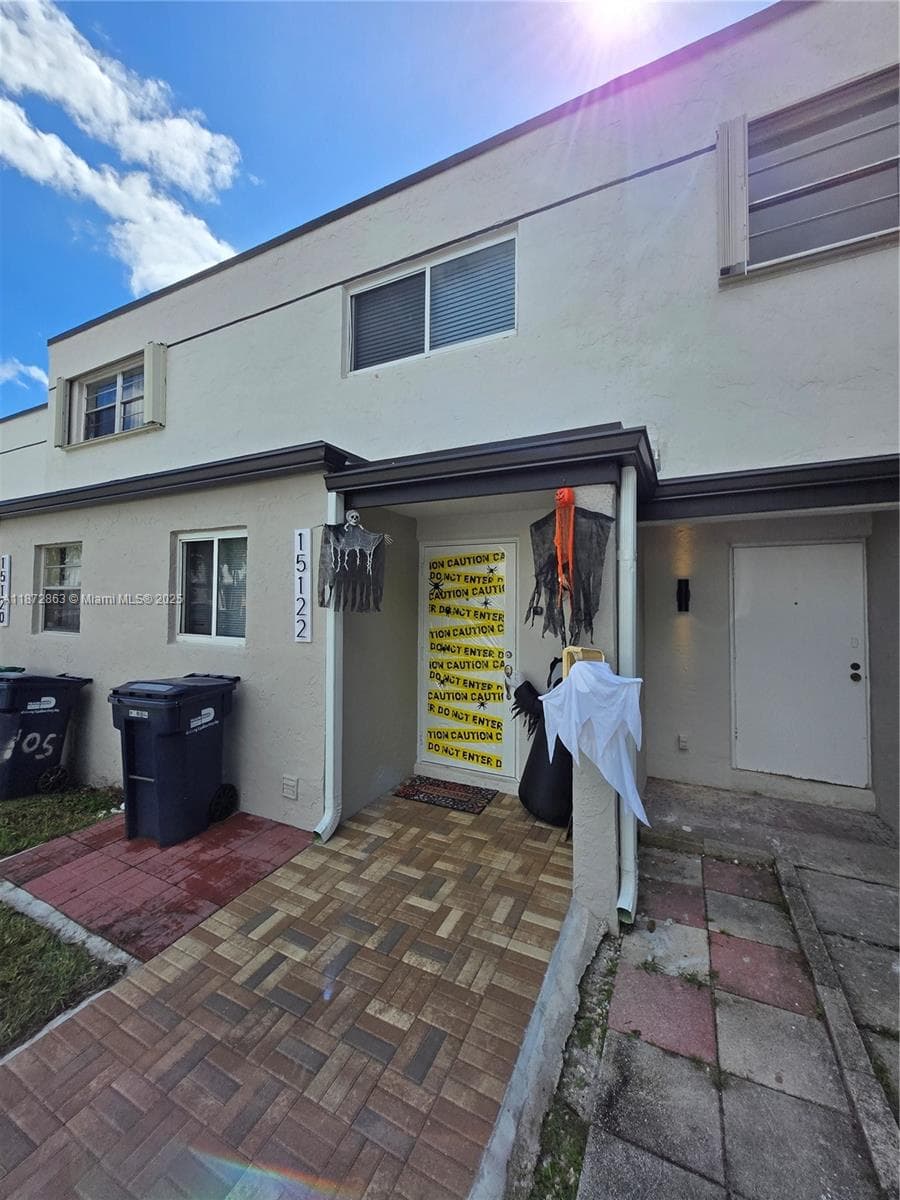 Condo at 15124 SW 81st St, Miami, FL