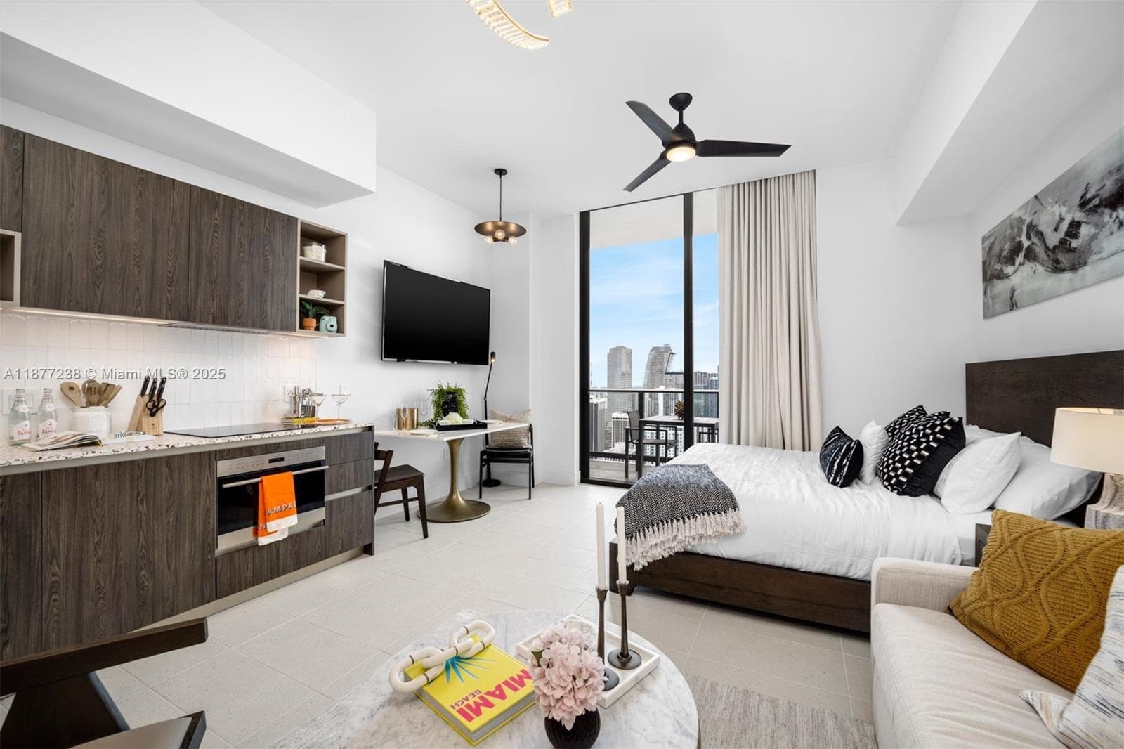 Condo at 159 NE 6th St, Miami, FL