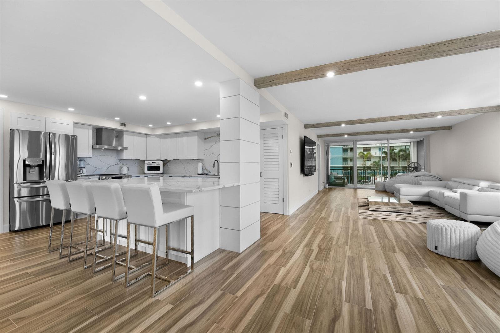 Condo at 911 Ocean Drive, Juno Beach, FL