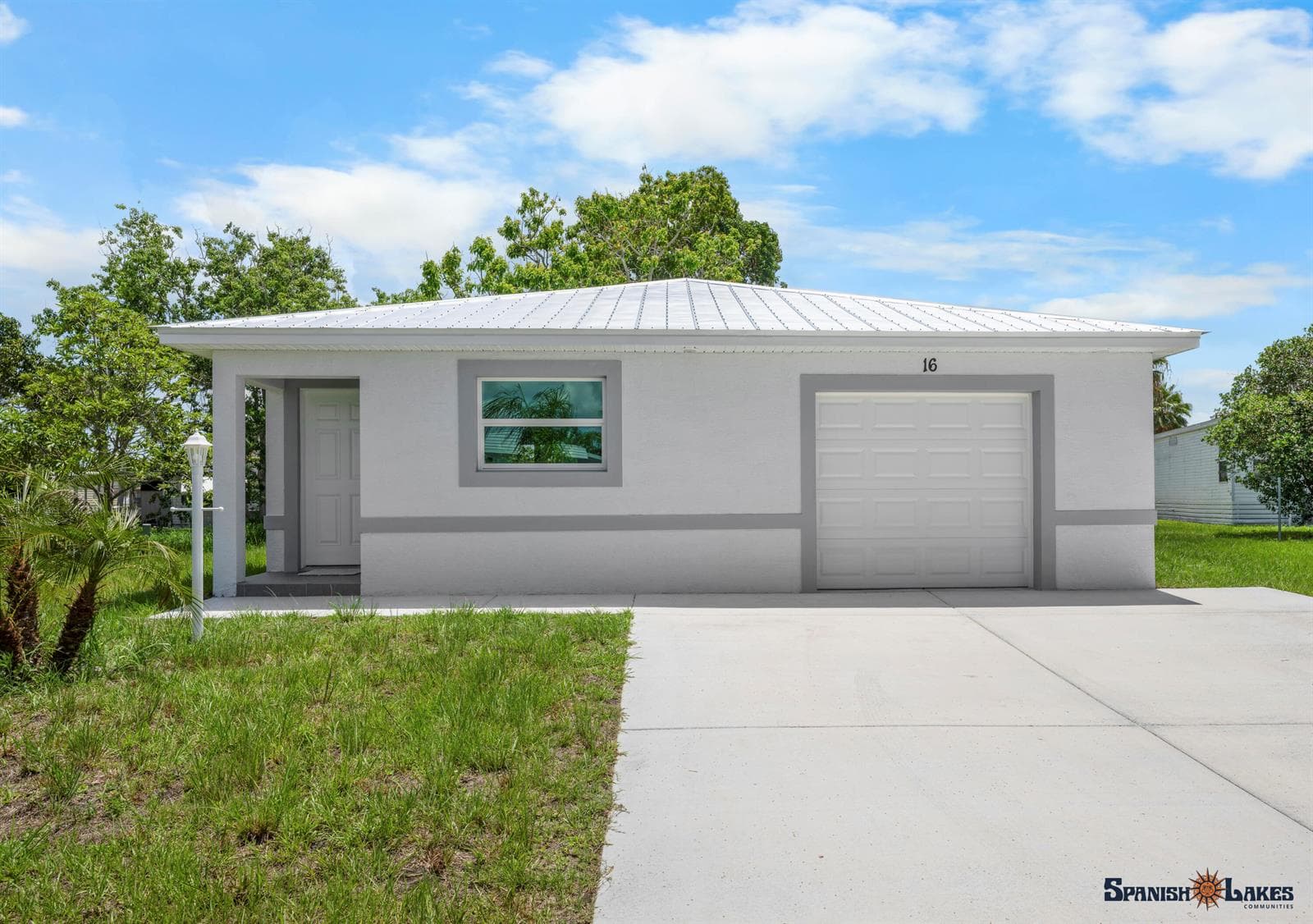 Single-family home at 11 San Felipe, Fort Pierce, FL