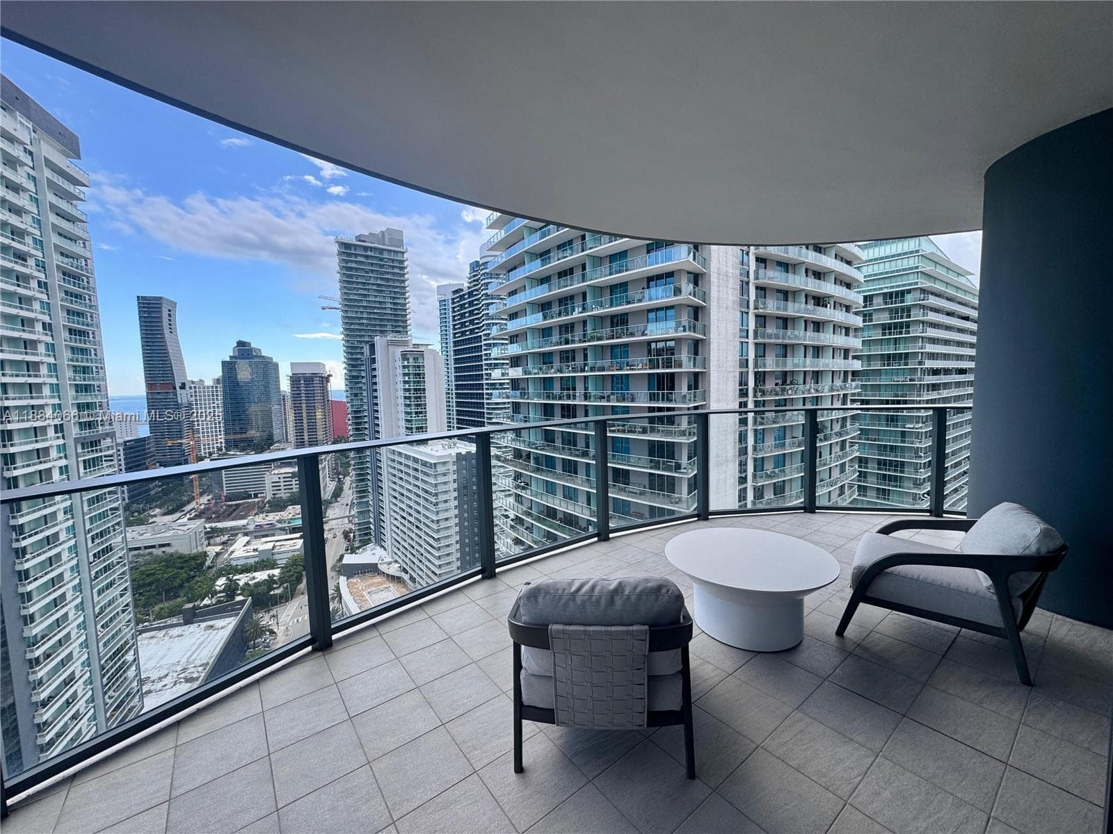 Condo at 1000 Brickell Plz, Miami, FL