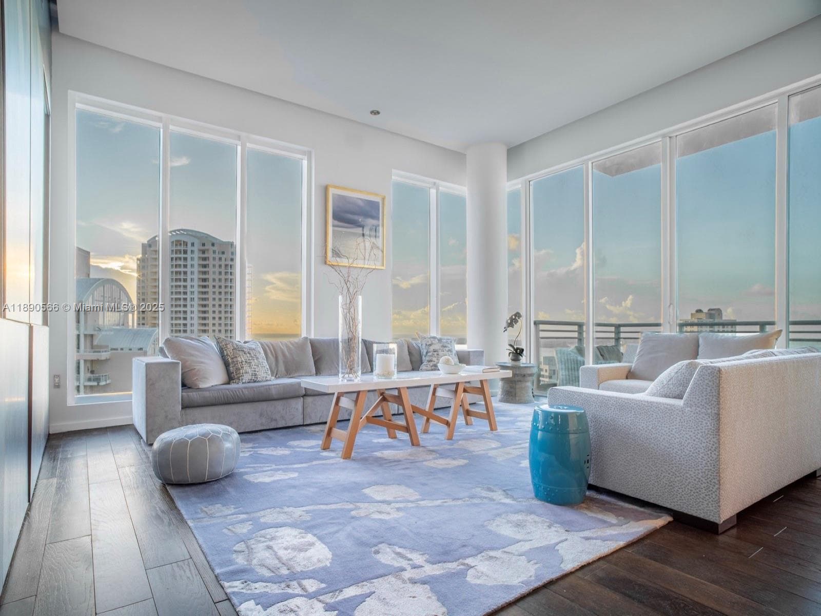 Condo at 900 Brickell Key Blvd, Miami, FL