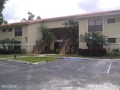 Condo at 1661 Balfour Point Dr, West Palm Beach, FL
