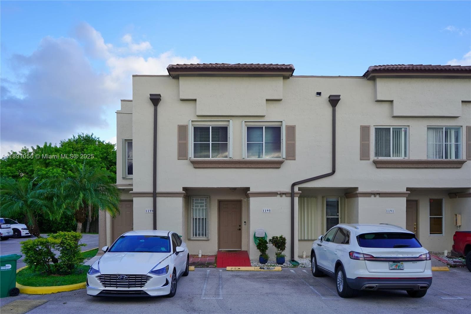 Townhouse at 1195 NW 124th Ave, Miami, FL