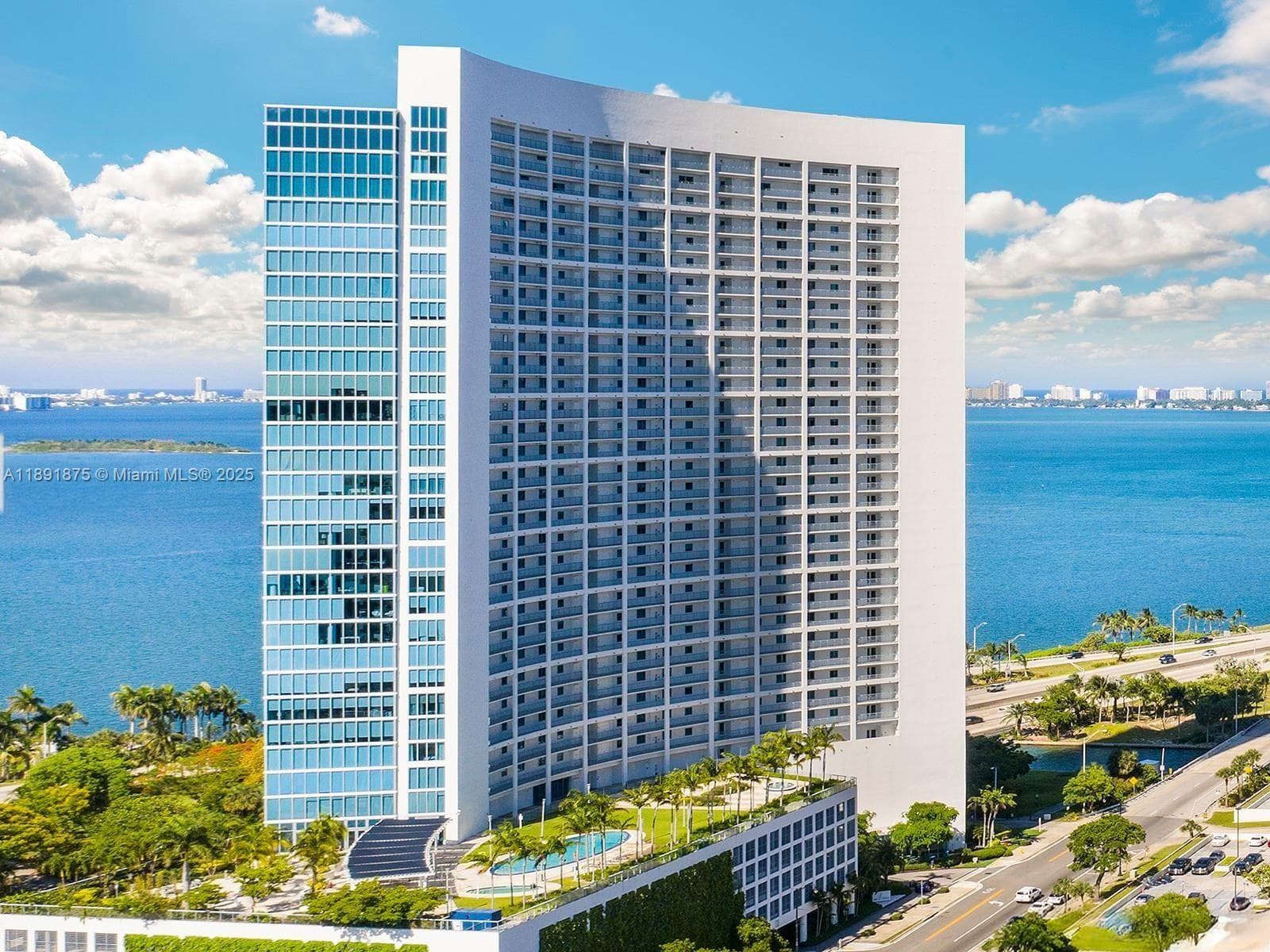 Condo at 601 NE 36th St, Miami — photo 1