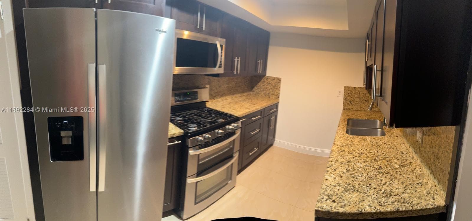 Condo at 18101 NW 68th Ave, Hialeah — photo 1