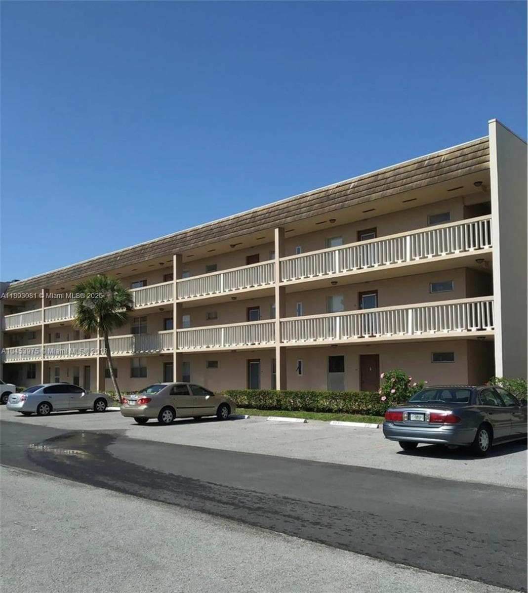 Condo at 6150 NW 62nd St, Tamarac, FL
